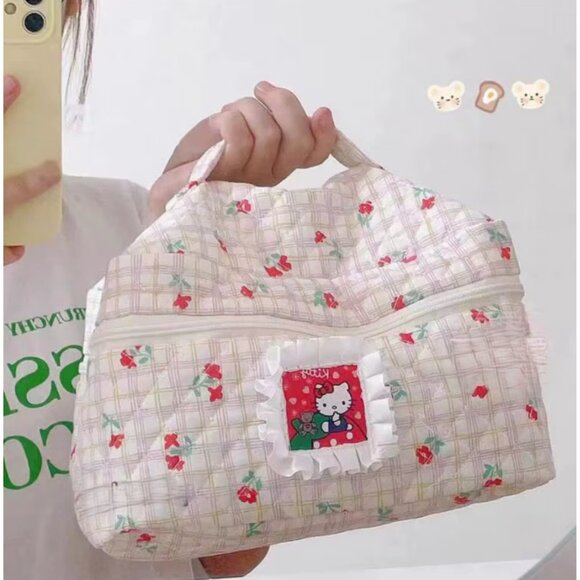 Hello Kitty Handbags - Cute Quilted Cosmetic Bag Featuring Hello Kitty Large Capacity Travel Makeup